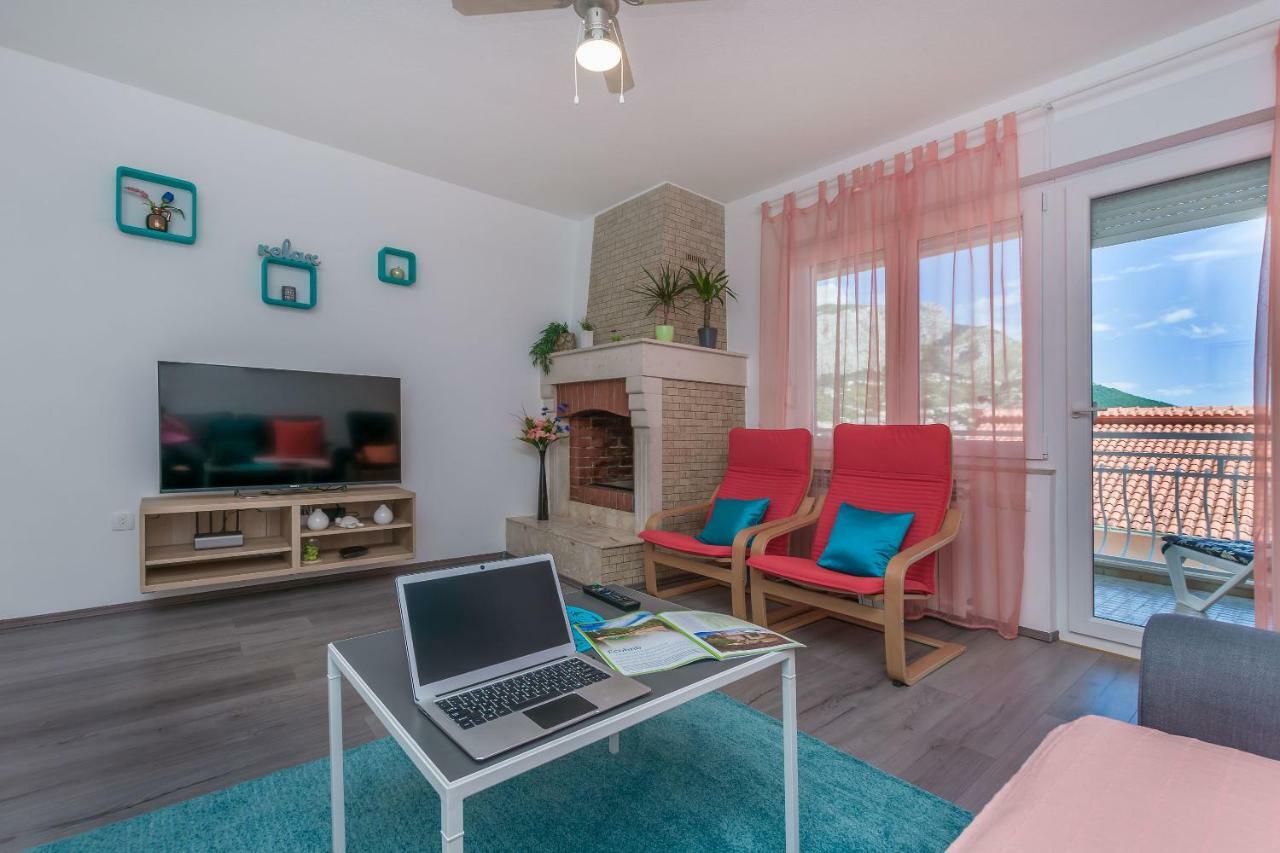 Apartment Adrian Omis Luaran gambar